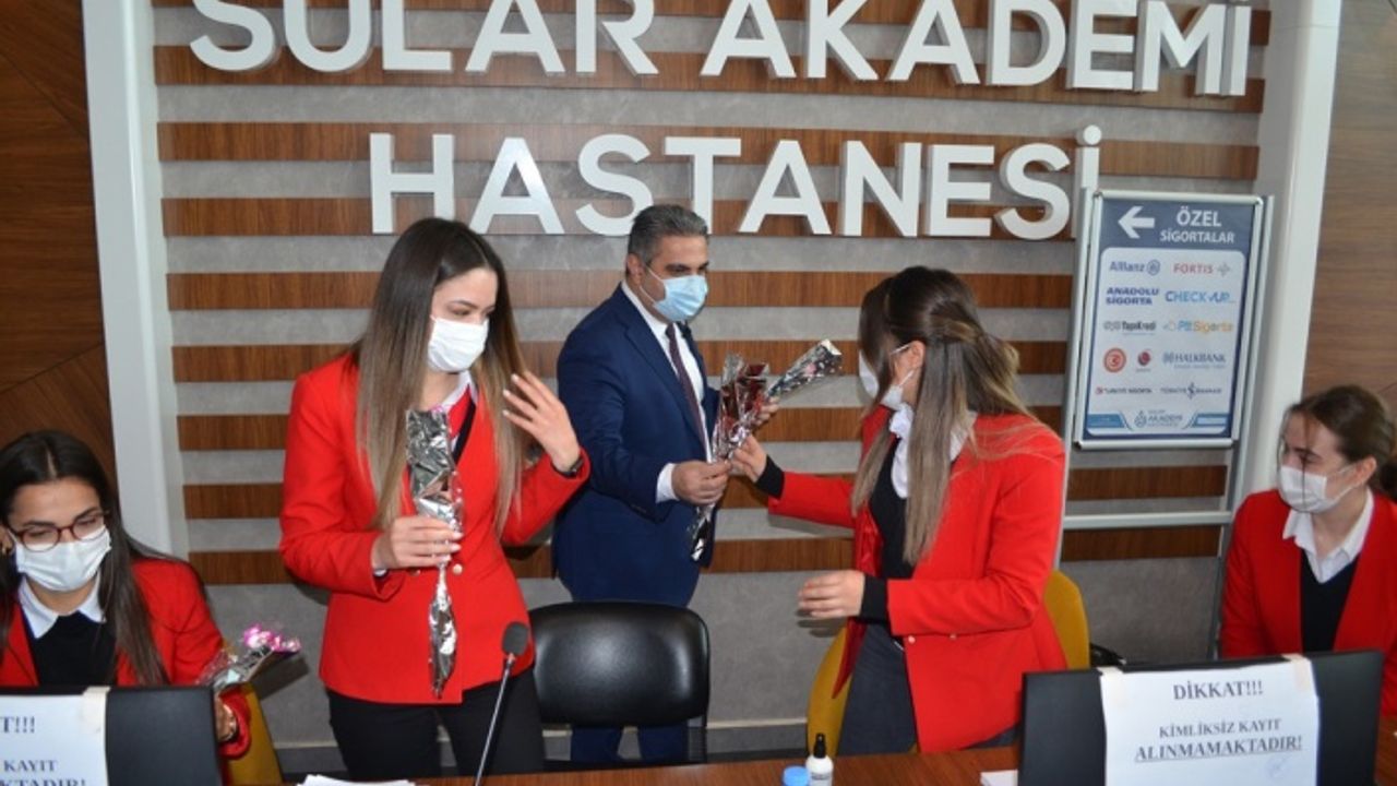 Özel Sular Akademi Hastanesi’nde Kadınlar Günü Kutlandı