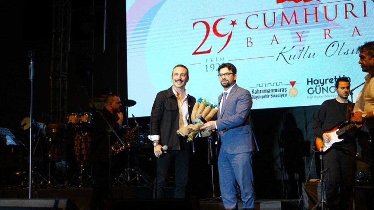 Kahramanmaraş’ta Oğuzhan Koç Konserine On Binler Akın Etti