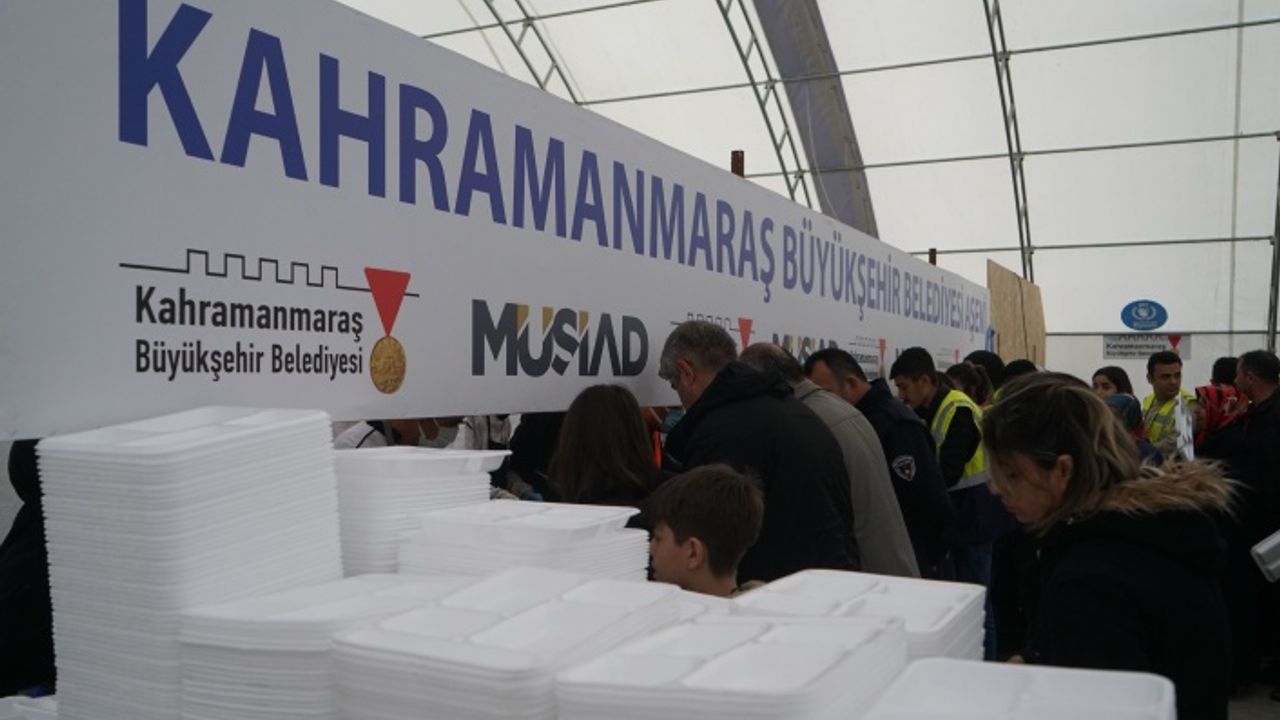 Kahramanmaraş Büyükşehir’in Aşevi Ramazan’ın İlk Gününde Misafirlerini Ağırladı