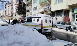 Doğalgaz zehirlenmesinde baba öldü eşi ve çocukları tedavi altında