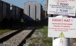 Pazarcık’ta tren raylarında elektrik akımına kapılan genç yaralandı 