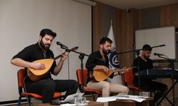 “Aşık Veysel” İstiklal Üniversitesi’nde Düzenlenen Programla Anıldı