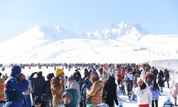 Dulkadiroğlu’ndan Öğrencilere Kapadokya Ve Erciyes Gezisi!