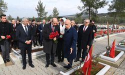 KKTC Cumhurbaşkanı Tatar Kapıçam Mezarlığı’nı Ziyaret Etti!