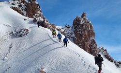 MADOSK Üyeleri Erciyes Dağı'na Zorlu Tırmanış Gerçekleştirdi