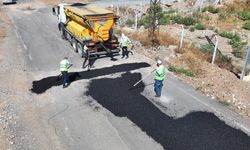 Mobil Asfalt Ve Kilit Parke Tamirat Ekiplerinden Anında Müdahale!