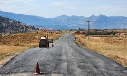 Göksun Kavşutlu’da Yol Yenileme Sürüyor