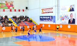 Cumhuriyet Spor Şöleni Futsal Turnuvası Şampiyonu: Çukurova Elektrik Anadolu Lisesi