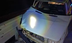 Kahramanmaraş’ta otomobil bariyerlere çarptı: 2 yaralı