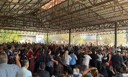 Elif Ana Türbesi’nde 6 Bin Kişilik Aşure Etkinliği Düzenlendi