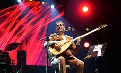 İsmail Altunsaray, KAFUM’da Müzik Ziyafeti Sundu