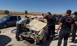 Kahramanmaraş’ta kamyonet ile otomobil çarpıştı: 2 yaralı