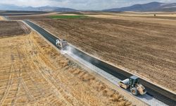 Afşin’de 9 Mahalleye Ulaşım Sağlayan Grup Yolu Yenilendi