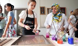 Erasmus Öğrencileri KAMEK’te Geleneksel Sanatlarla Tanıştı