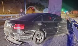 Kahramanmaraş’ta otomobil bariyerlere çarptı: 2 yaralı