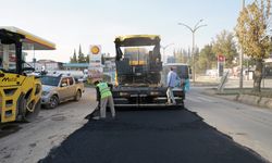 Asfalt Onarım Ekibi, Çalışmalarına Yeni Bir Nokta Daha Ekledi