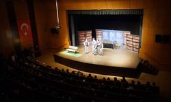 “Ölü Ozanlar Derneği” Büyük İlgi Gördü