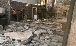 Kahramanmaraş’ta Rüzgar Çatıyı Uçurdu, Yüksek Gerilim Hattı Patladı