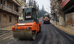 Yollar Tek Tek Yenileniyor