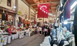 Kahramanmaraş’ta Bayram Hareketliliği: Tarihi Çarşıda Yoğunluk, Evlerde Tatlı Telaşı