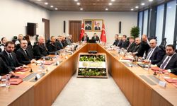 OKULLARDAKİ SALDIRILAR SONRASI GÜVENLİK ZİRVESİ: YENİ TEDBİRLER MASADA