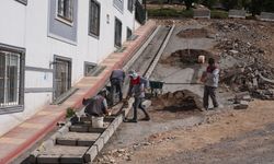 9 mahallede eş zamanlı kaldırım ve yol çalışması…