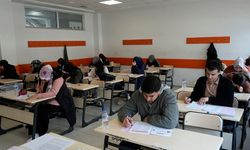 Gençler Gerçek Sınav Atmosferini Denemelerle Yaşıyor