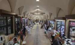 Tarihi Kapalı Çarşıda Kepenkler Açıldı…