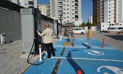Büyükşehir’in Elektrikli Araç Şarj Altyapısına Trugo’dan Büyük Övgü