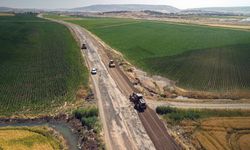 Dulkadiroğlu – Pazarcık Sınırındaki Mahallelerin Yolu Yenileniyor