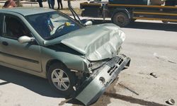 Kahramanmaraş’ta halk otobüsüne çarpan otomobil sürücüsü hayatını kaybetti
