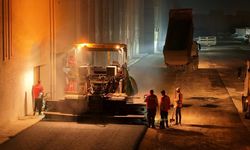 Toptancılar Sitesinde Asfalt Mesaisi Gece Gündüz Sürüyor