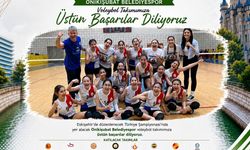 Midi Kız Voleybol Takımı Türkiye Şampiyonası Yolunda…