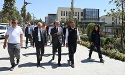 Vali Ünlüer ve Başkan Görgel, Trabzon Caddesi ile Demirciler Çarşısı’nda İncelemelerde Bulundu