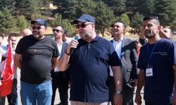 Kahramanmaraş Semalarında Paraşüt Şöleni