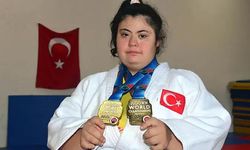 Başkan Görgel, Judo Dünya Şampiyonu Zeynep Sude’yi Misafir Etti