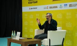 Büyükşehir’in Kitap Fuarında Salih Zengin’den Çocuklara Kitap Sevgisi Üzerine Söyleşi