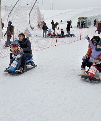 Yedikuyular Kayak Merkezi’nde Hafta Sonu Yoğunluğu