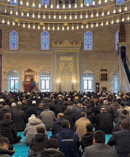 Abdülhamid Han Camii’nde Deprem Şehitleri İçin Manevi Buluşma