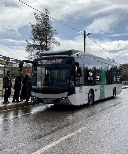 Bayramda Mezarlık Ziyaretleri Ulaşım Desteğiyle Kolaylaştı