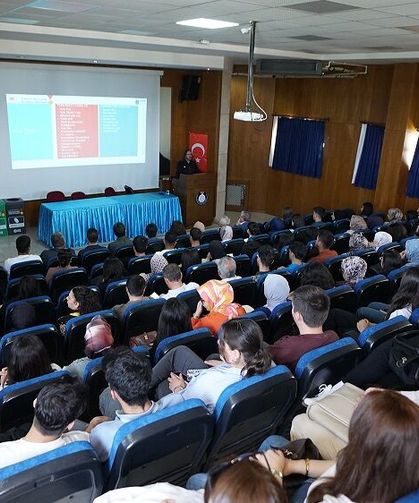 Üniversite Gençliğine Sıfır Atık Eğitimi…