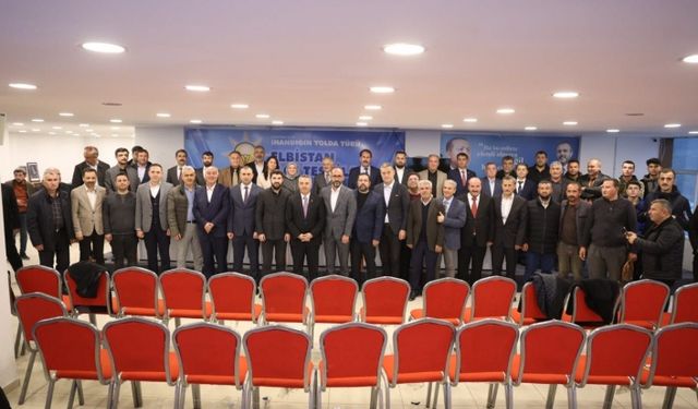 Elbistan’da Belediyesi başkan aday adayları toplandı