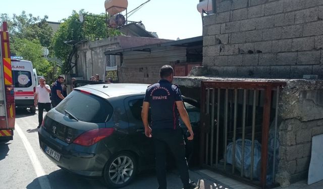 Kahramanmaraş’ta otomobil evin duvarına çarptı: 1 yaralı