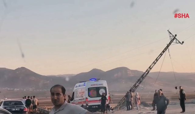 Kahramanmaraş’ta otomobil elektrik direğine çarptı: 7 yaralı