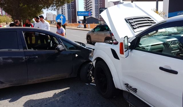 Kahramanmaraş’ta zincirleme kaza: 2 yaralı