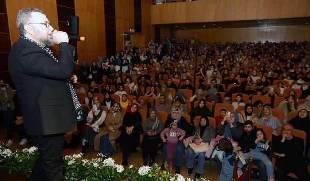 Mustafa Cihat'tan Kahramanmaraş'ta Ramazan Esintisi