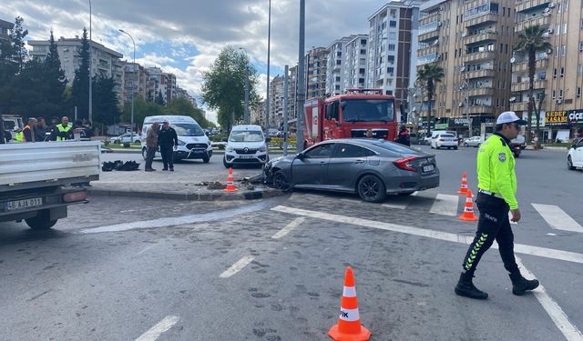 Kahramanmaraş’ta hızını alamayan otomobil dehşet saçtı
