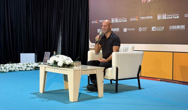 Sevilen Yazar Kahraman Tazeoğlu KAFUM’da!