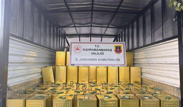 Kahramanmaraş’ta yüzlerce litre sahte zeytinyağ ele geçirildi