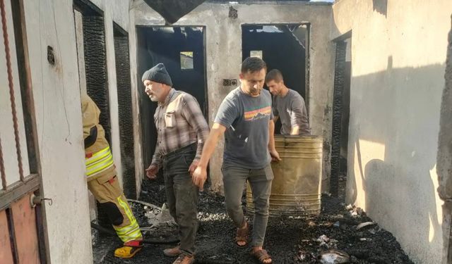 Kahramanmaraş’ta yangın bir evi yok etti